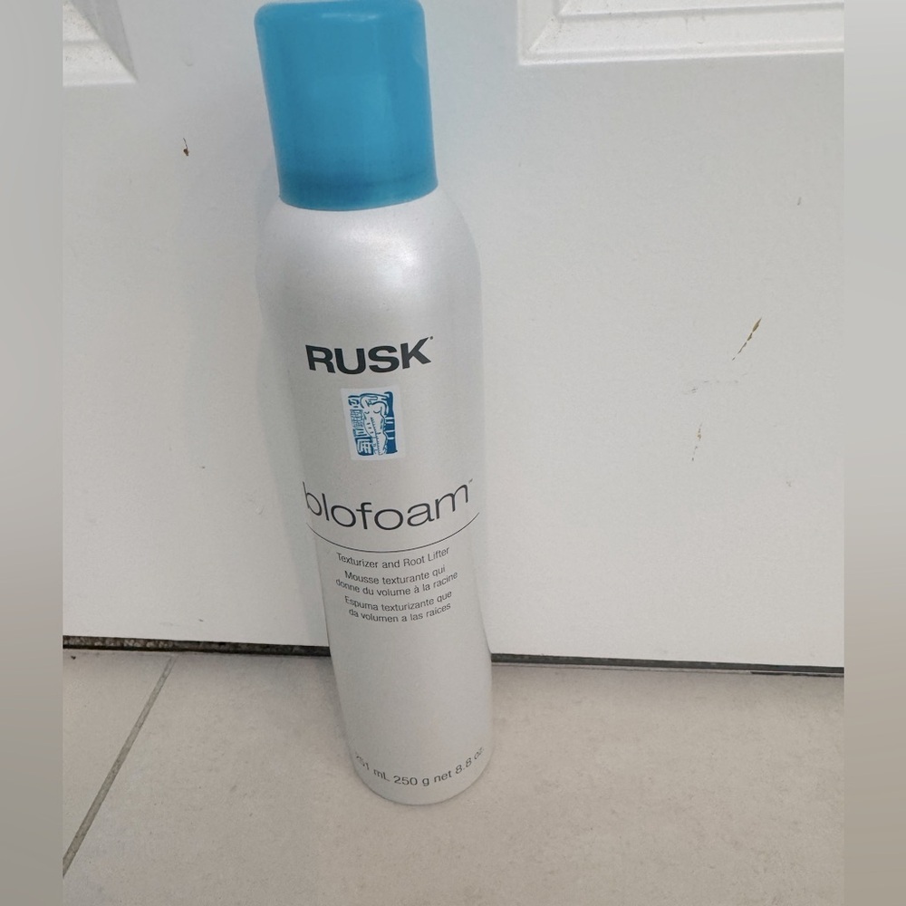Rusk Blofoam Volumizing Mousse - Silver and Blue